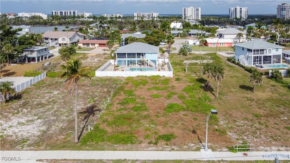Unit for sale at 8033 Estero Boulevard, Fort Myers Beach, FL 33931