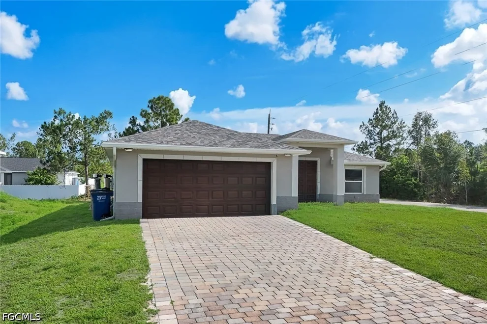 Unit for sale at 3200 41st Street W, Lehigh Acres, FL 33971