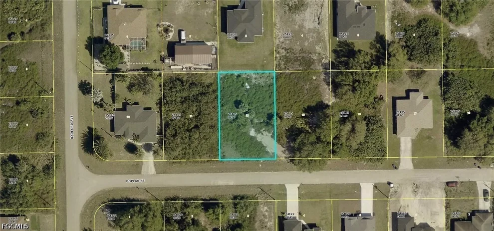 Unit for sale at 437 Poplar Street, Lehigh Acres, FL 33974