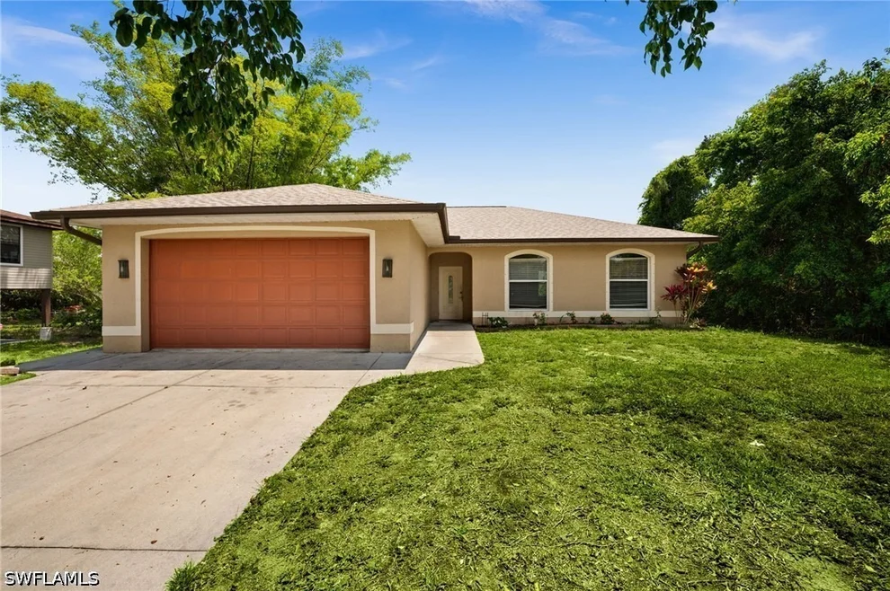 Unit for sale at 8346 Wren Road, Fort Myers, FL 33967