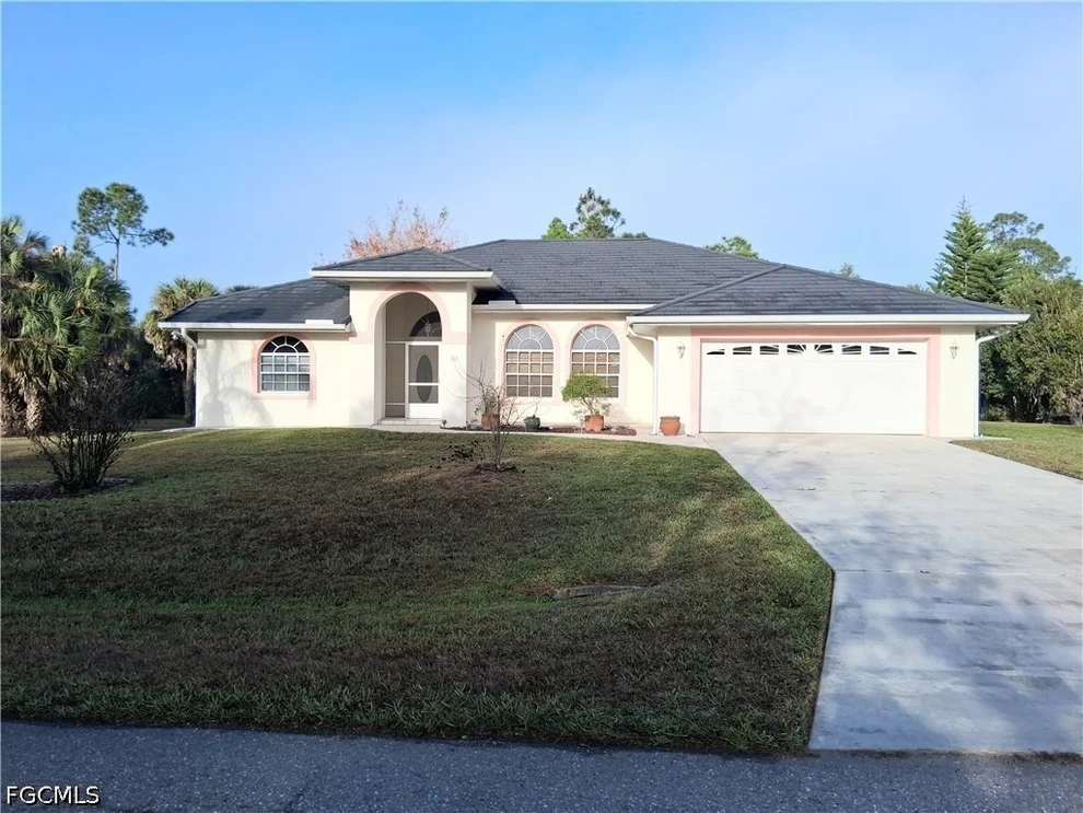 Unit for sale at 503 Poinsettia Avenue, Lehigh Acres, FL 33972