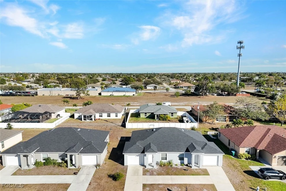 Unit for sale at 3823 SW 8th Court, Cape Coral, FL 33914