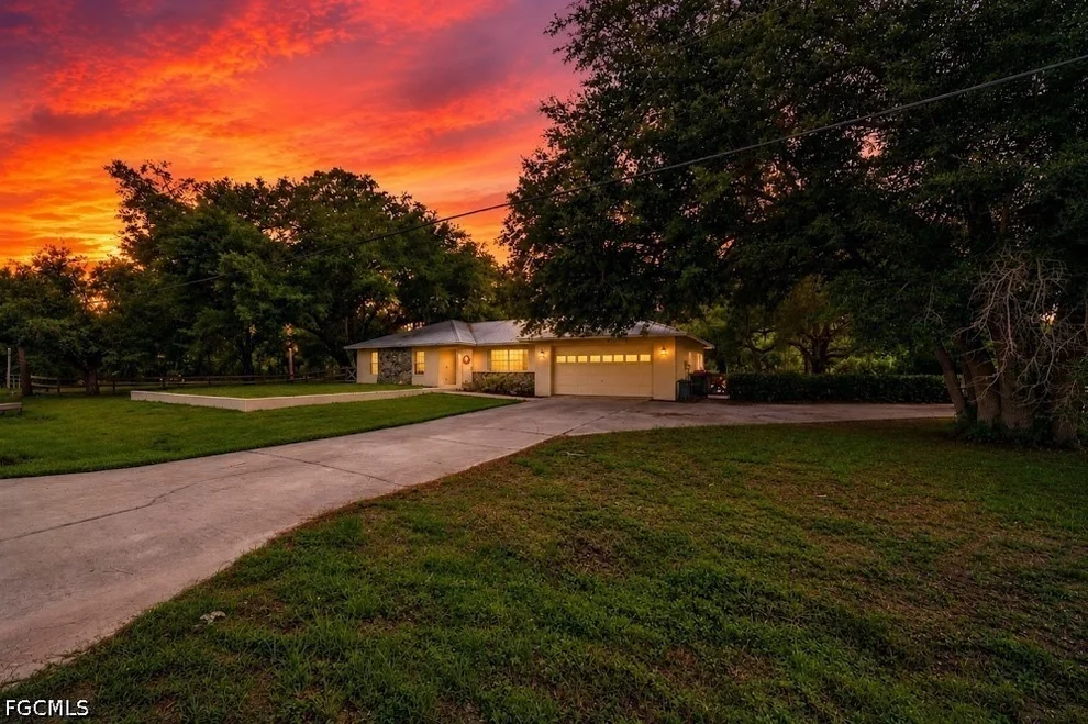 Unit for sale at 11751 Deal Road, North Fort Myers, FL 33917