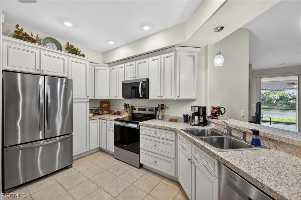 Unit for sale at 10119 Colonial Country Club Boulevard, Fort Myers, FL 33913