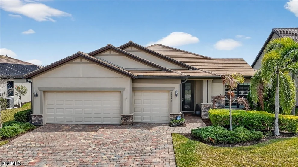 Unit for sale at 11279 Thurston Chase, Fort Myers, FL 33913
