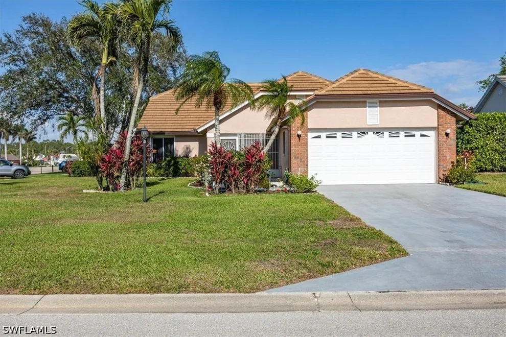 Unit for sale at 6094 Westbourgh Drive, Naples, FL 34112