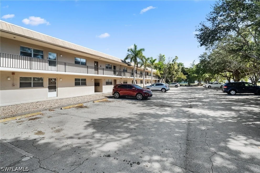 Unit for sale at 1560 Colonial Boulevard, Fort Myers, FL 33907