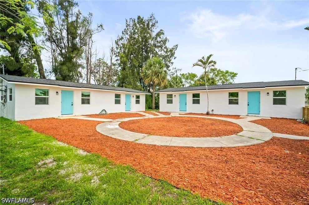 Unit for sale at 2316 Bayside Street, Naples, FL 34112