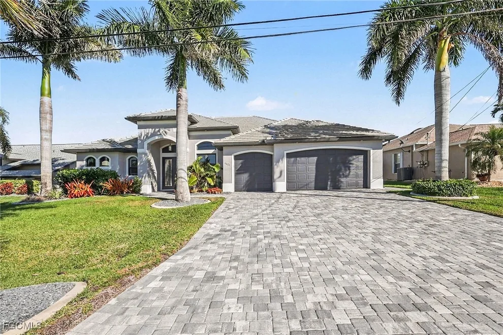 Unit for sale at 4621 SW 17th Place, Cape Coral, FL 33914