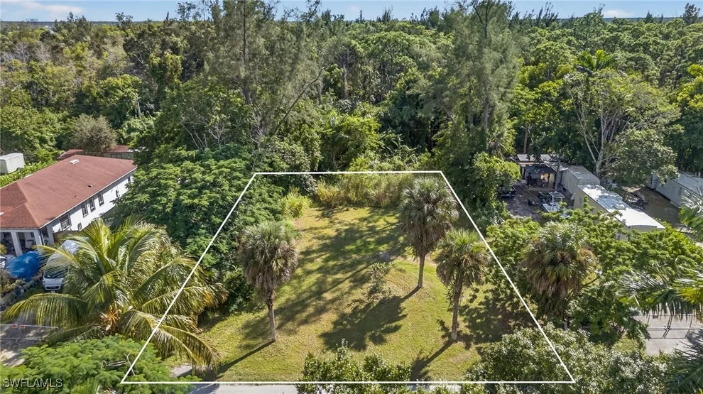 Unit for sale at 2650 Holly Avenue, Naples, FL 34112