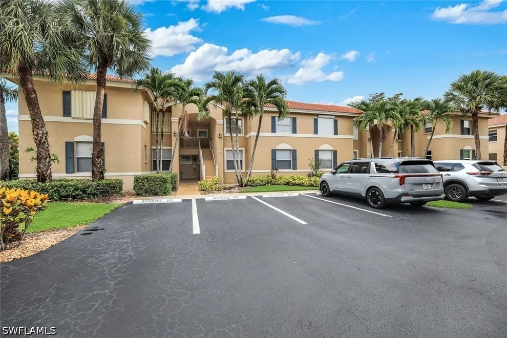 Unit for sale at 6384 Huntington Lakes Circle, Naples, FL 34119