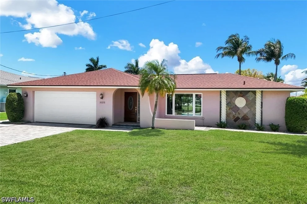 Unit for sale at 4005 SE 1st Avenue, Cape Coral, FL 33904