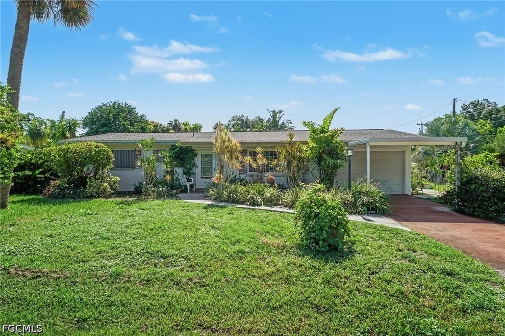 Unit for sale at 1564 Ixora Drive, North Fort Myers, FL 33917