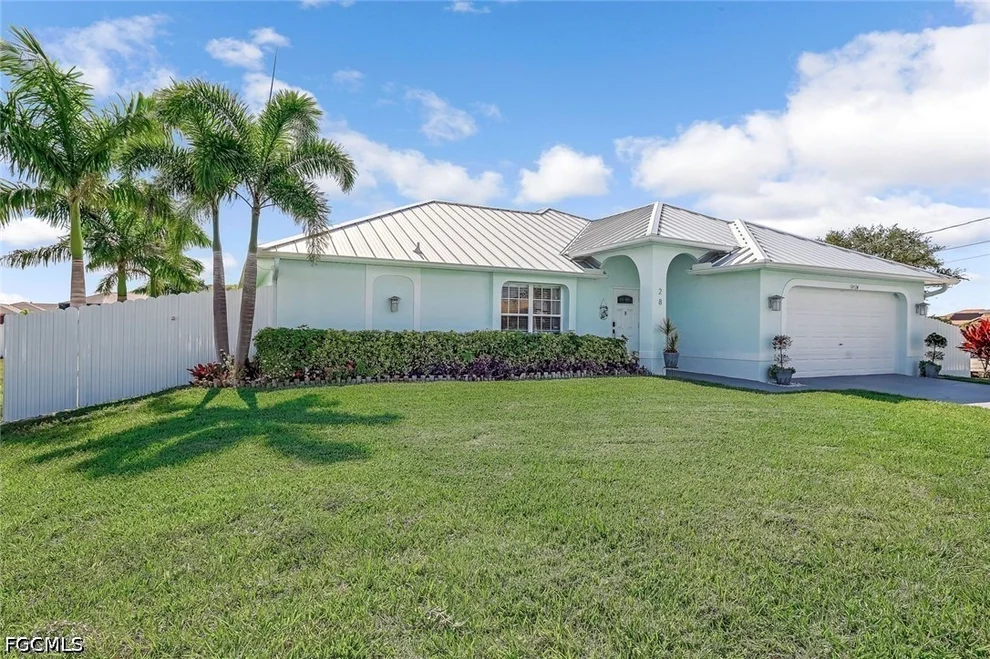 Unit for sale at 28 SW 21st Avenue, Cape Coral, FL 33991