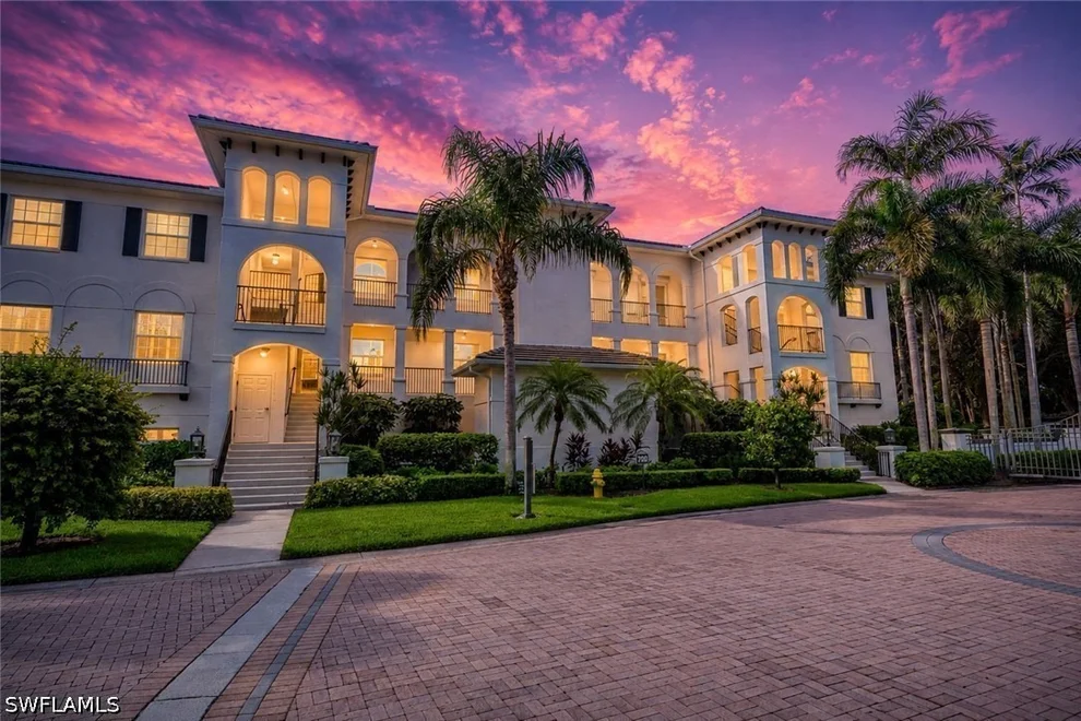 Unit for sale at 700 Bentwater Circle, Naples, FL 34108