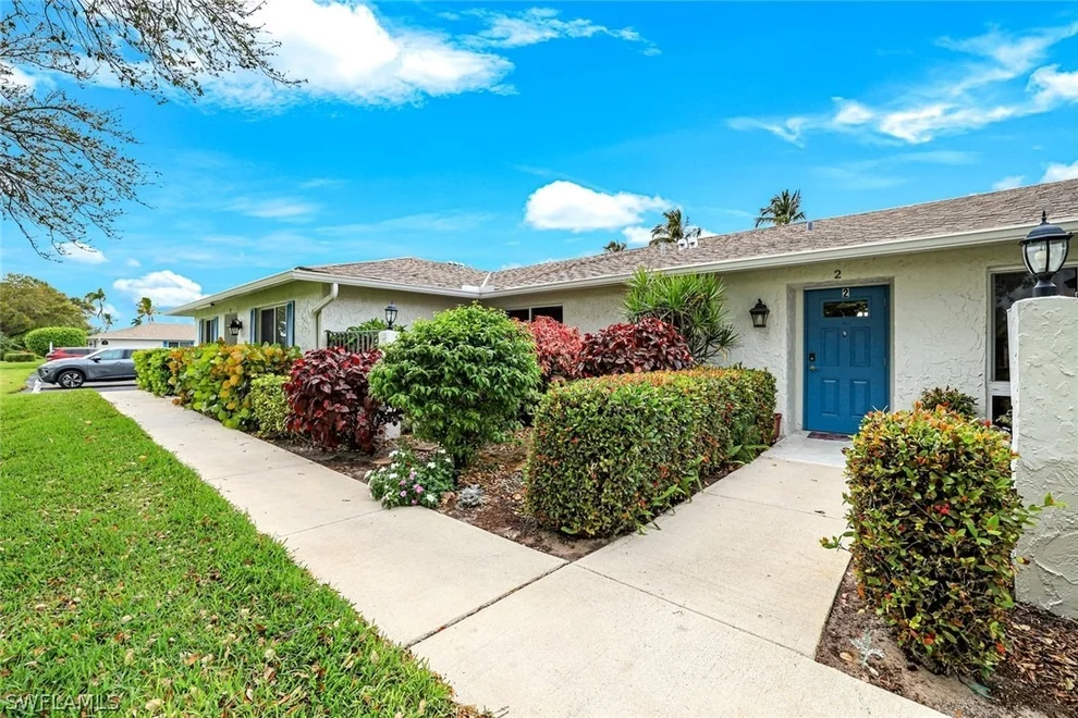 Unit for sale at 91 Glades Boulevard, Naples, FL 34112