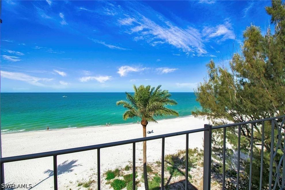 Unit for sale at 2011 Gulf Shore Boulevard N, Naples, FL 34102
