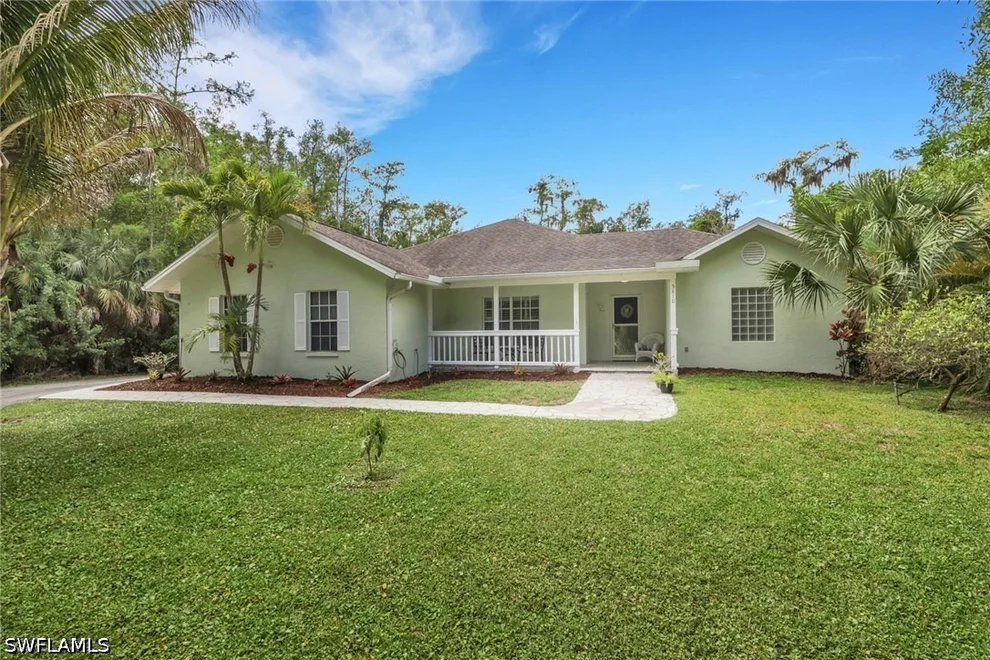 Unit for sale at 5810 Lancewood Way, Naples, FL 34116