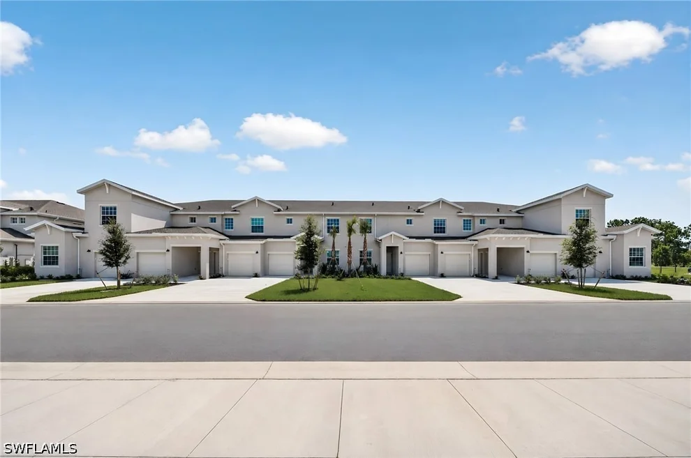 Unit for sale at 20520 Hazelnut Court S, Lehigh Acres, FL 33936