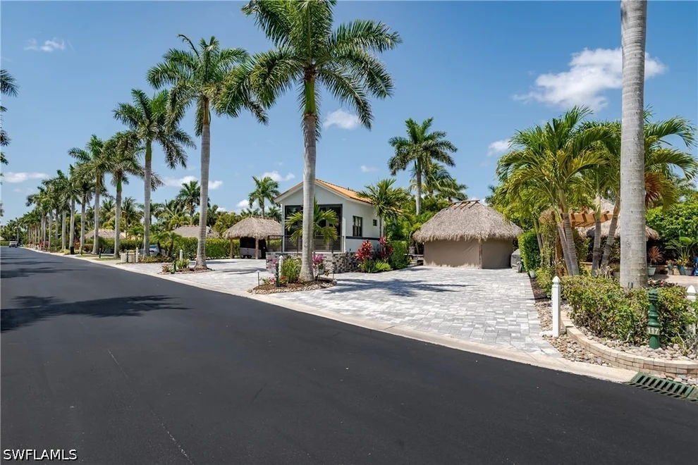 Unit for sale at 13617 Snapper Lane, Naples, FL 34114