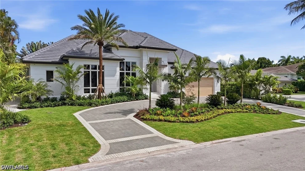 Unit for sale at 744 Willowhead Drive, Naples, FL 34103