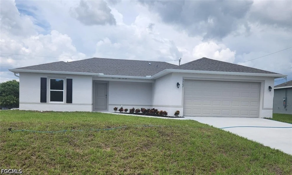 Unit for sale at 3902 28th Street SW, Lehigh Acres, FL 33976