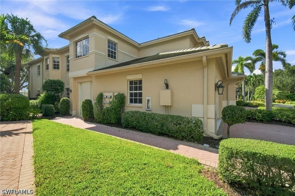 Unit for sale at 620 Vintage Reserve Lane, Naples, FL 34119