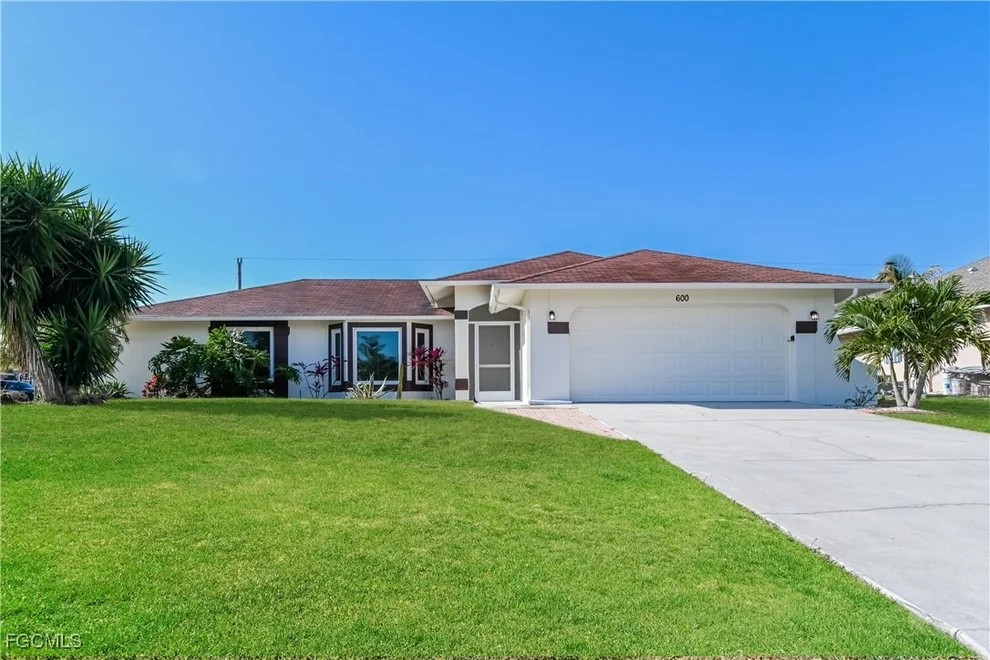 Unit for sale at 600 SW 18th Terrace, Cape Coral, FL 33991