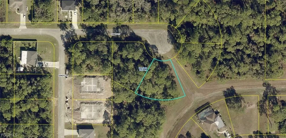 Unit for sale at 8014 Sandy Court, Labelle, FL 33935
