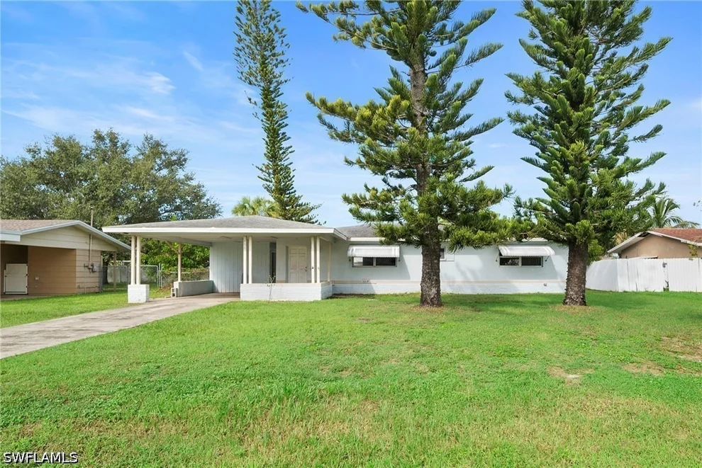 Unit for sale at 406 NE 15th Avenue, Cape Coral, FL 33909