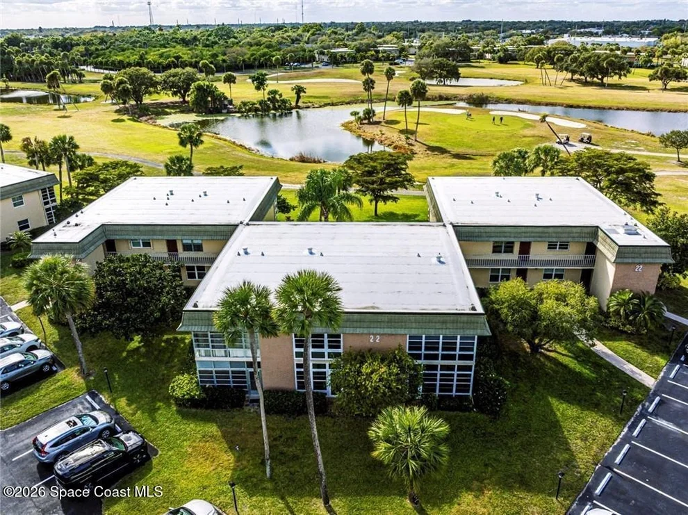 Unit for sale at 22 Vista Gardens Trail, Vero Beach, FL 32962