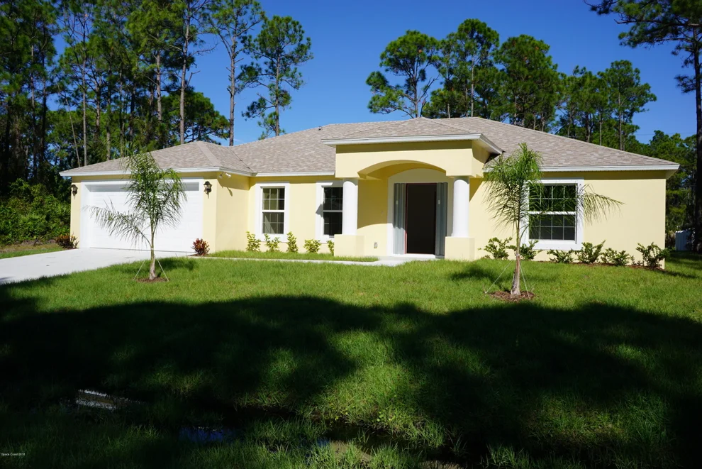 Unit for sale at 829 Hainey Street SW, Palm Bay, FL 32908