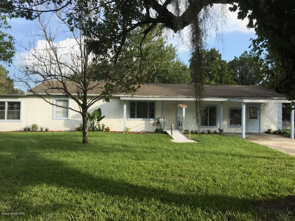 Unit for sale at 5929 Arbuckle Creek Road, Sebring, FL 33872