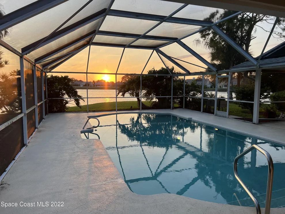 Unit for sale at 686 Rossmoor Circle, Melbourne, FL 32940