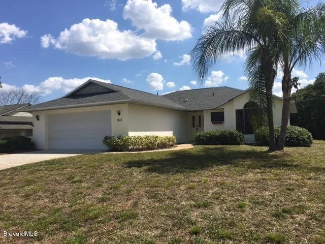 Unit for sale at 1715 20th Street SW, Vero Beach, FL 32962