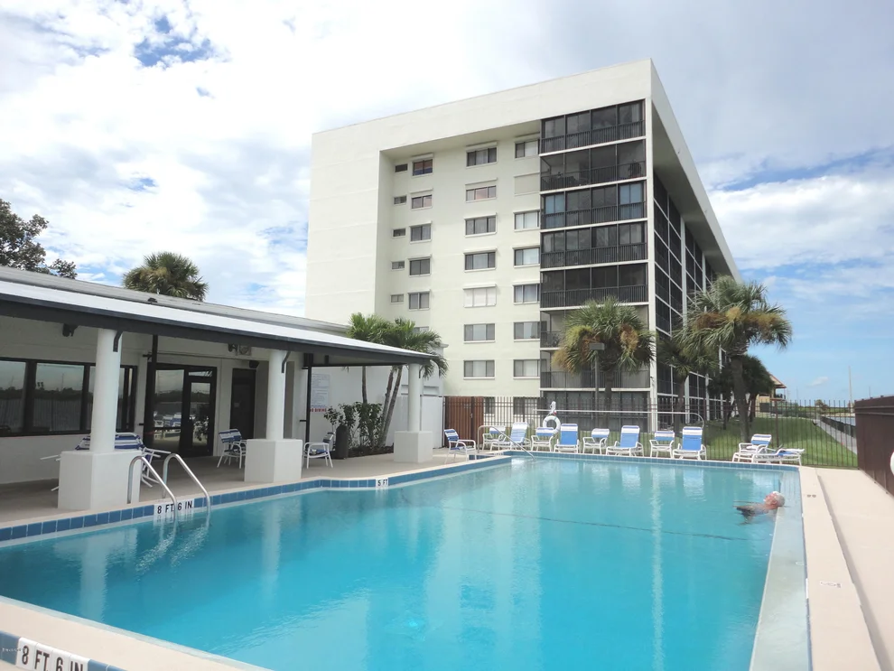 Unit for sale at 200 S Sykes Creek Parkway, Merritt Island, FL 32952