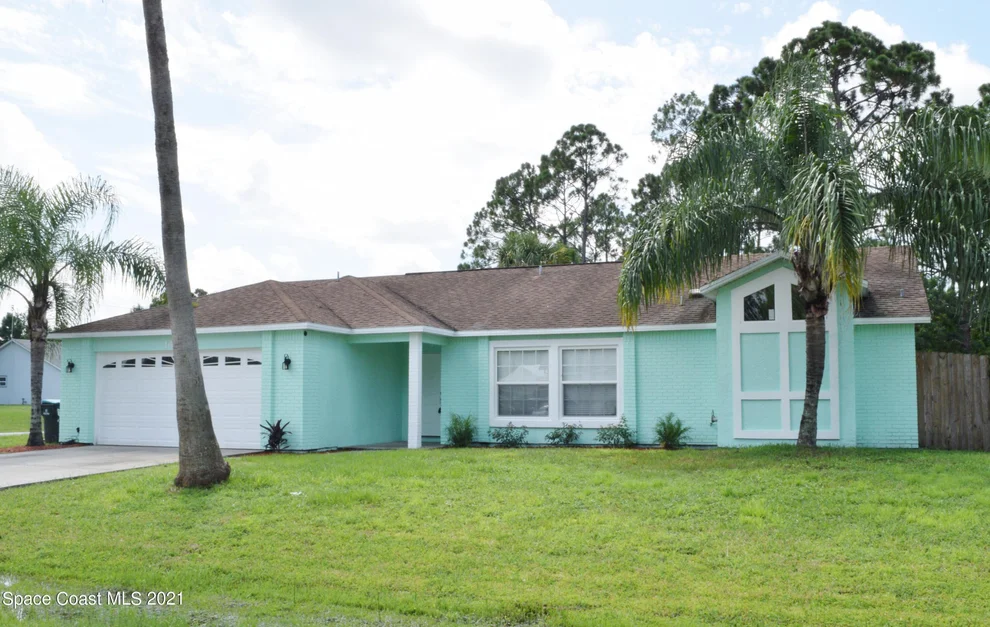 Unit for sale at 1402 Lombard Street NW, Palm Bay, FL 32907