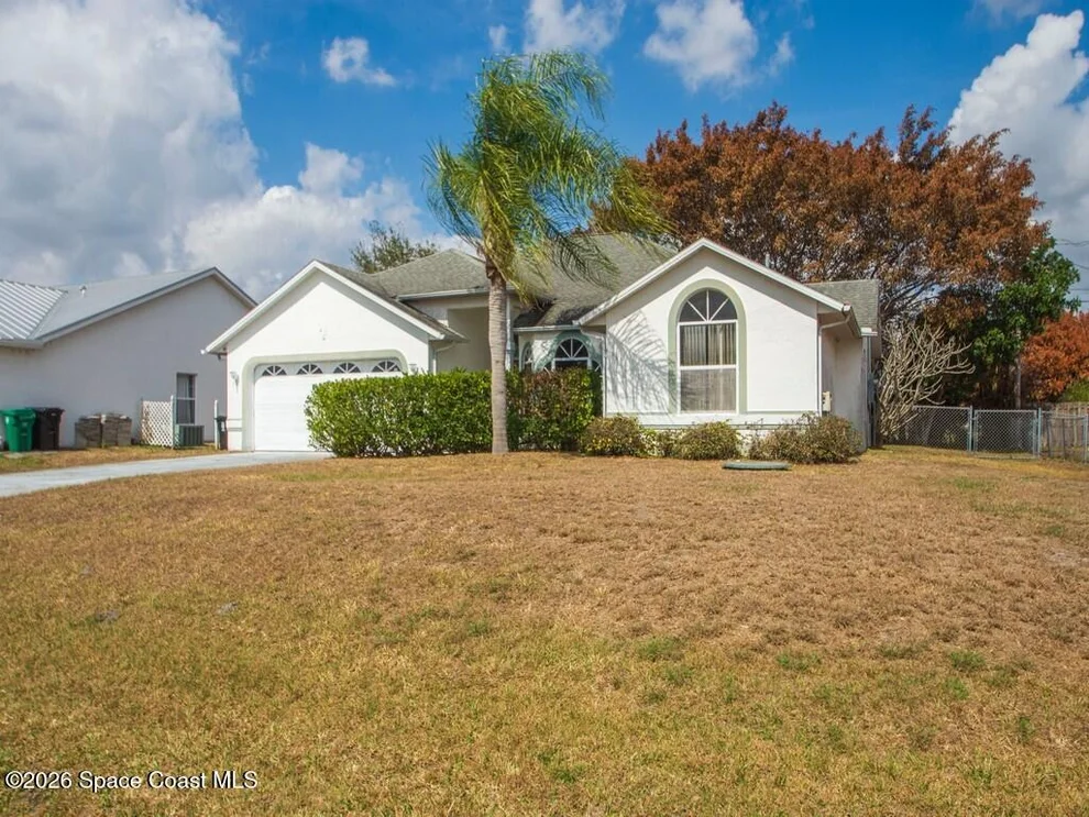 Unit for sale at 5718 NW North Macedo Boulevard, Port St. Lucie, FL 34983