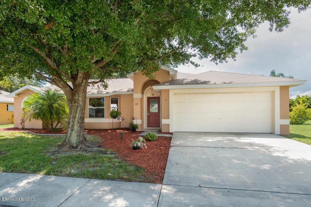 Unit for sale at 217 Oak Lake Road, Melbourne, FL 32901