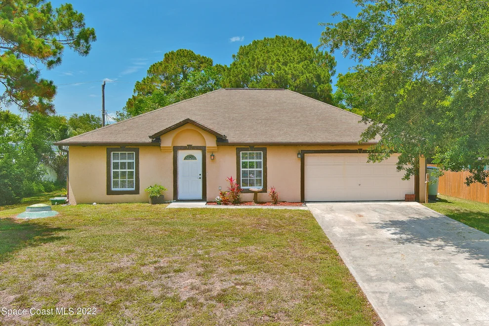 Unit for sale at 1389 Illinois Street NW, Palm Bay, FL 32907