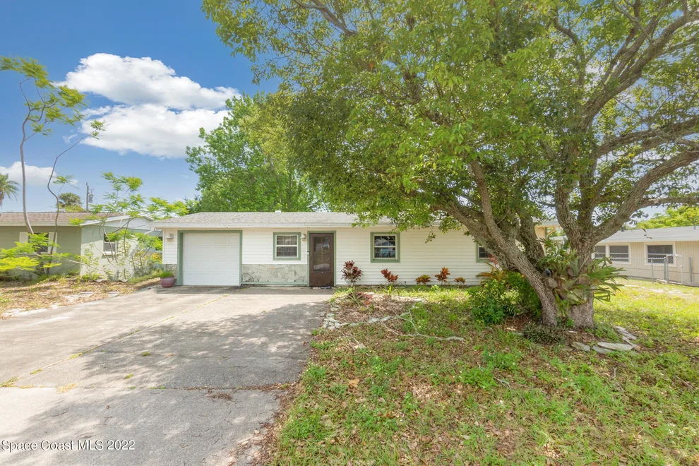 Unit for sale at 4353 Sherwood Boulevard, Melbourne, FL 32935