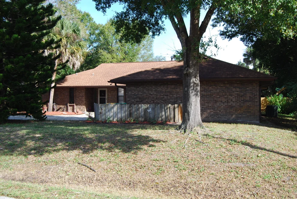 Unit for sale at 670 Cocoanut Grove Avenue, Melbourne, FL 32904