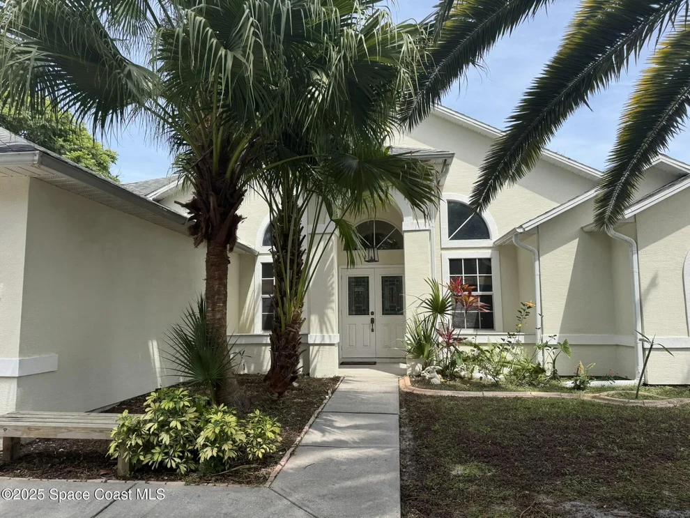 Unit for sale at 719 Aachen Avenue NW, Palm Bay, FL 32907
