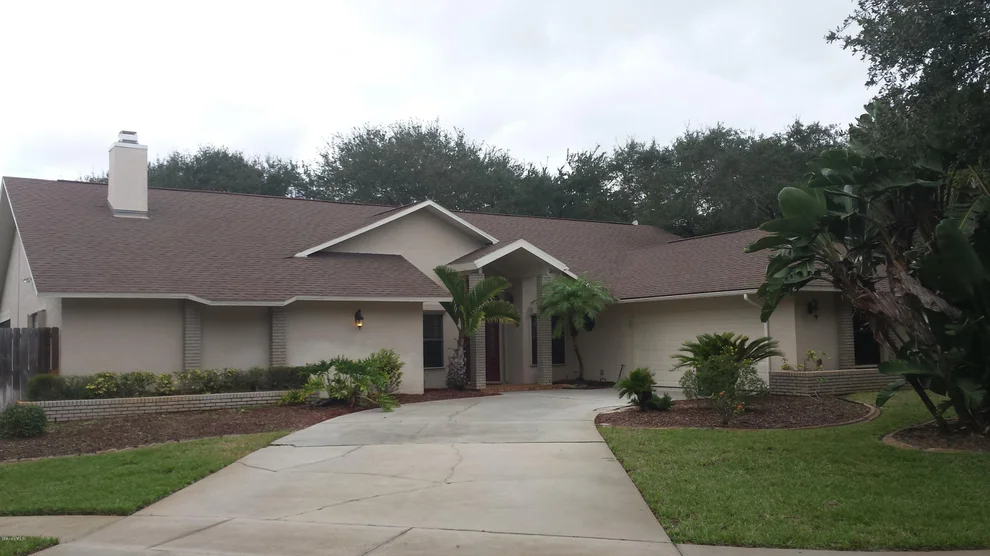 Unit for sale at 827 Kiwi Court, Melbourne, FL 32903