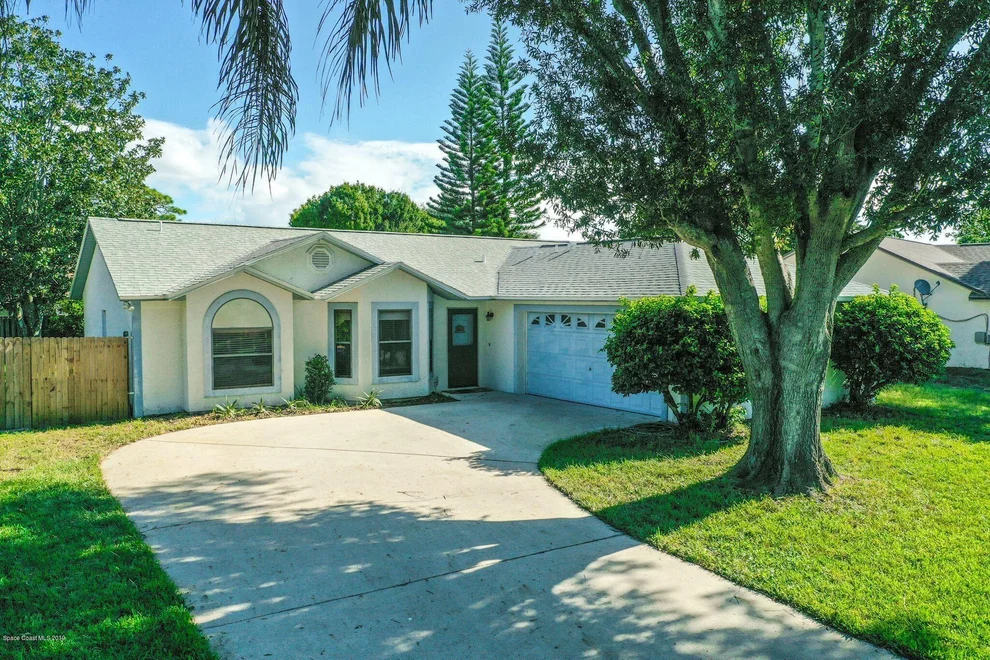 Unit for sale at 882 Wandering Pine, Rockledge, FL 32955