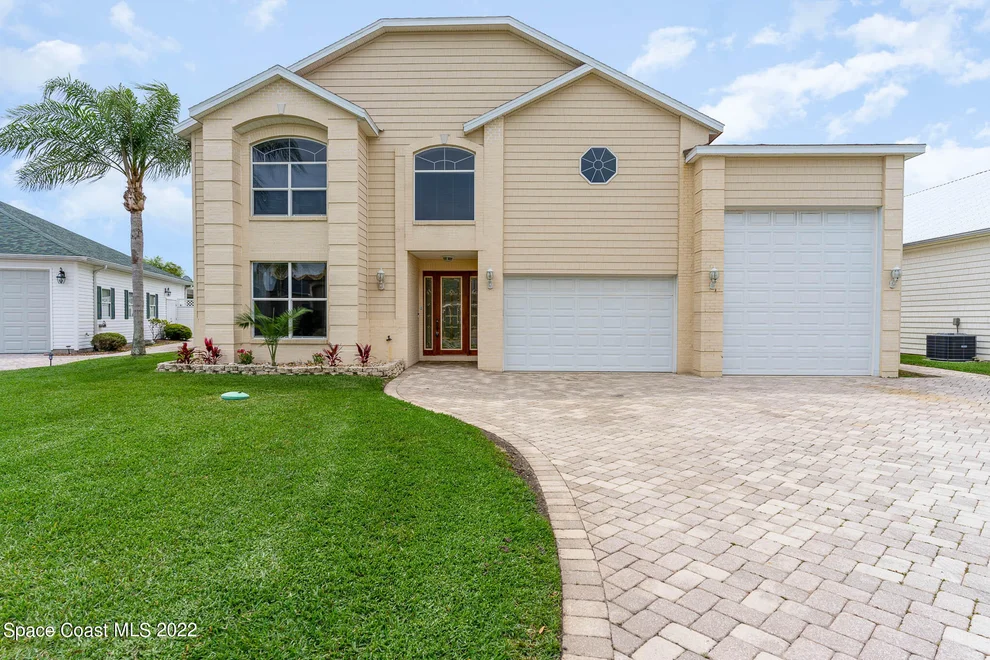 Unit for sale at 912 Grande Haven Drive, Titusville, FL 32780