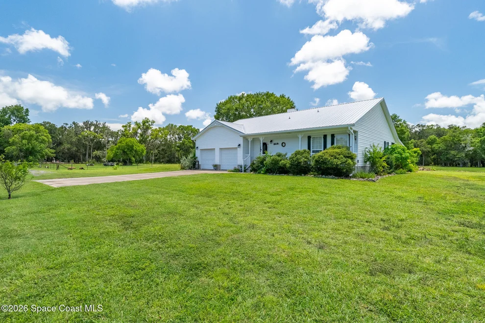 Unit for sale at 1140 Turnbull Grove Road, Oak Hill, FL 32759