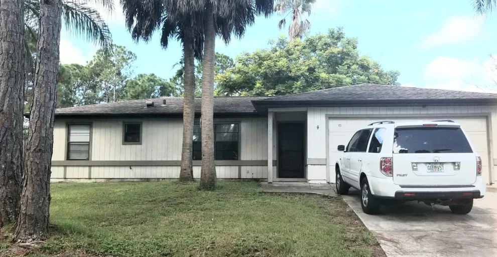Unit for sale at 1902 SE Waukesha Avenue SE, Palm Bay, FL 32909