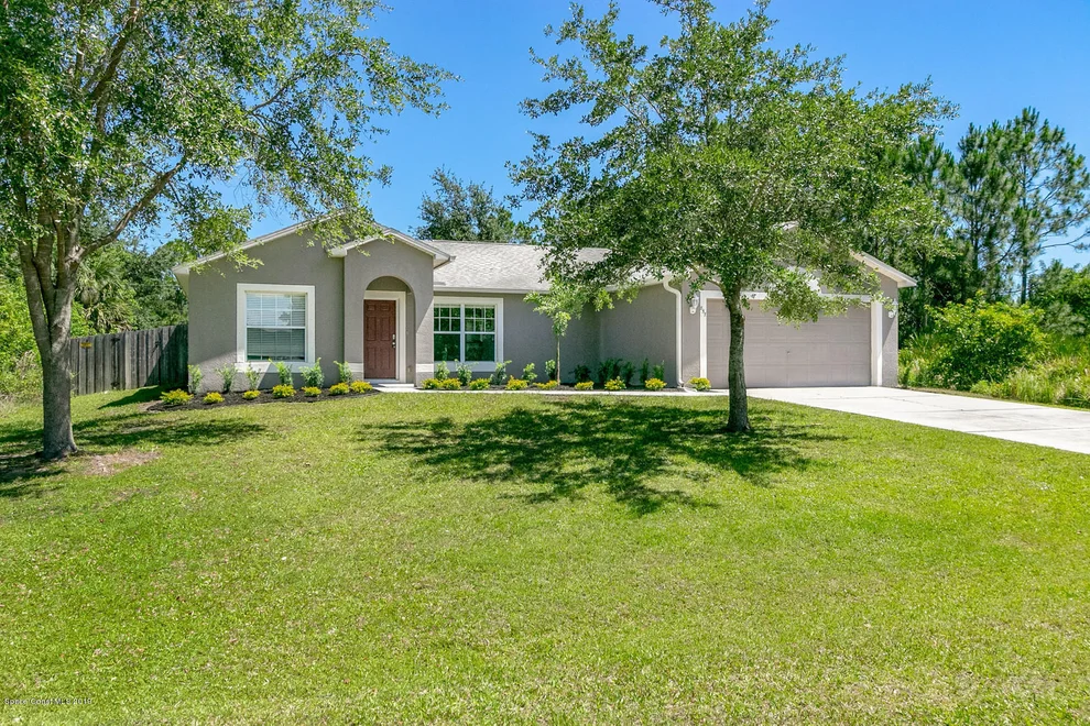 Unit for sale at 857 Sarasota Drive SE, Palm Bay, FL 32909