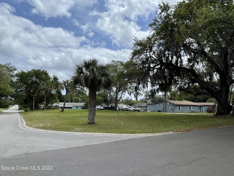 Unit for sale at 529 Kel Avenue, Titusville, FL 32796